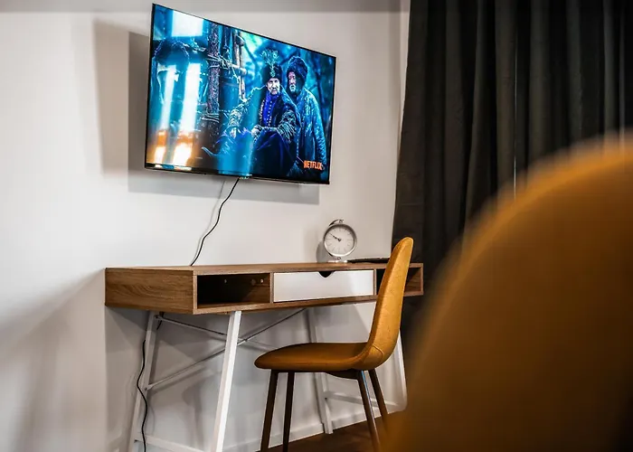 Royal Square View * Prag